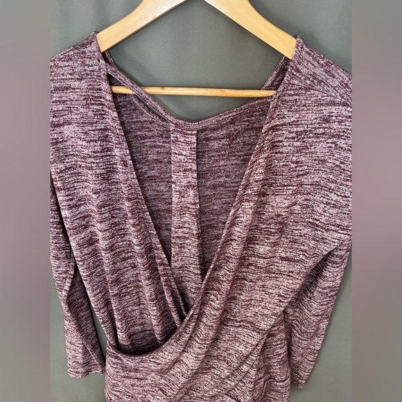 Athleta Women's S Pose Crossover T-Back Blouse Marled Knit Stretch Top Burgundy - Picture 3 of 5